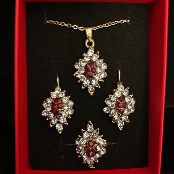 ❤️ Valentines Day Jewelry Set - Picture 2 of 2